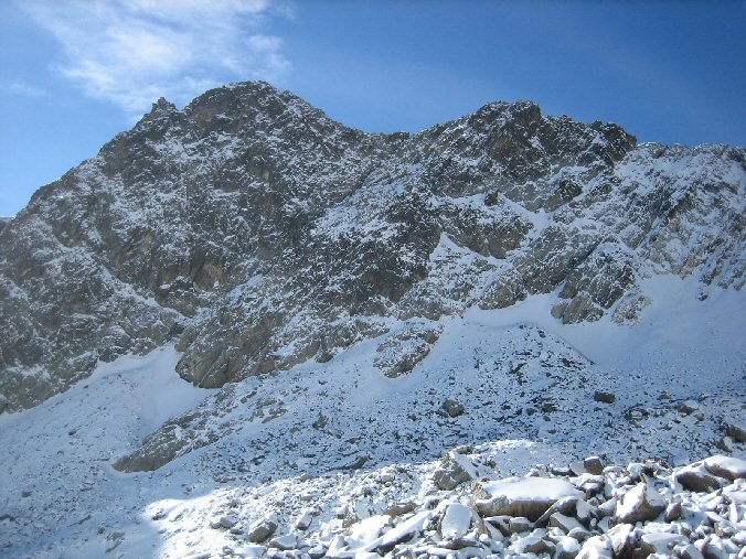 PC2685 (25).jpg - Le Pic de l'Agnelin devant